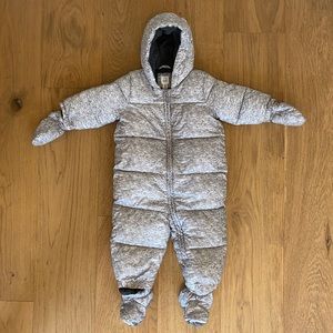 SOLD ELSEWHERE Baby Gap Down Filled Snowsuit 12-18m